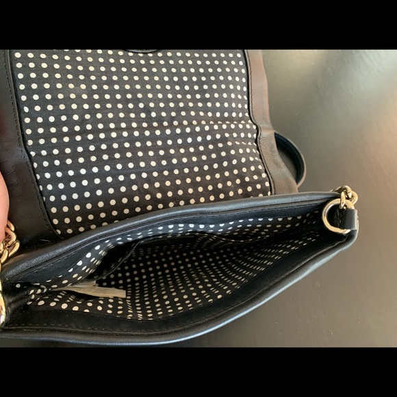 Kate Spade Black Leather Crossbody w Chain Straps - Picture 6 of 7